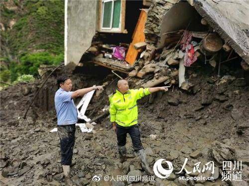 今日上午6时，四川省阿坝州小金县宅垄镇元营村城隍庙沟吉峰沙场发生山洪引发泥石流灾害，经初步核查已造成4人失联