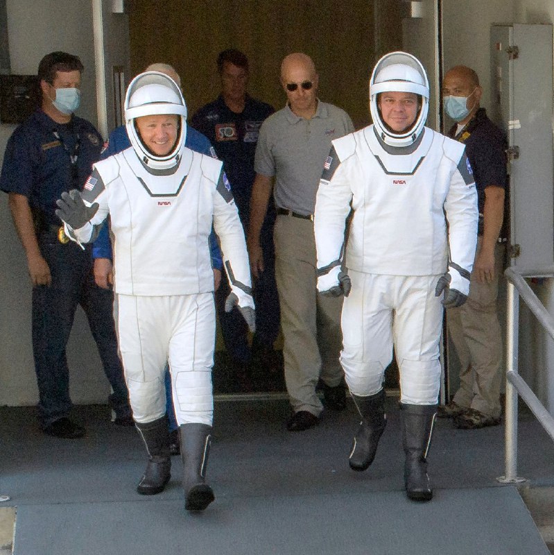 因天气不佳，SpaceX推迟了自己公司首次的载人火箭发射