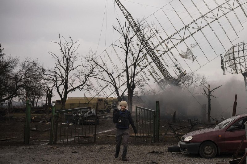 作为留在马里乌波尔唯一的国际媒体，美联社的记者不得已离开
