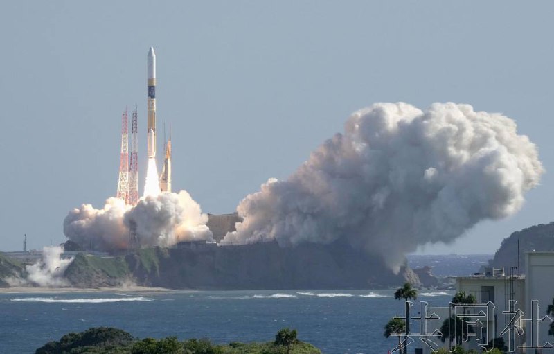 三菱重工业公司7日8时42分在鹿儿岛县的种子岛宇宙中心，将H2A火箭47号机发射升空