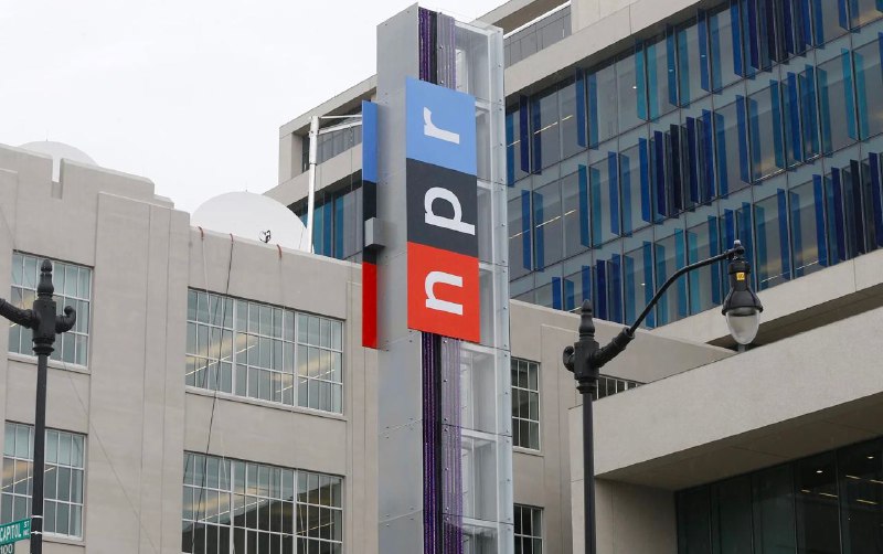 美国全国公共广播电台（NPR）12日宣布暂停在Twitter上发布推文