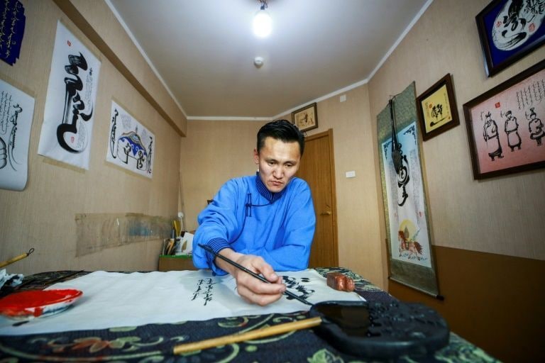 蒙古掀起学习和使用传统蒙古文的热潮