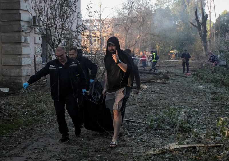 俄罗斯6月1日晚至2日对基辅及乌克兰多地发动大规模袭击，造成至少21人死亡、131人受伤